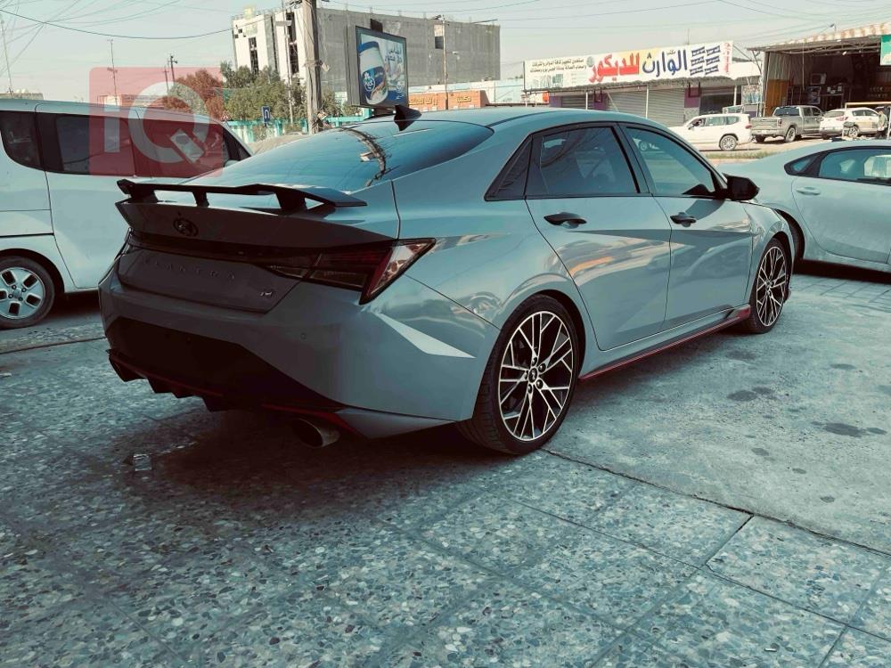 هیوندای ئەلەنترا